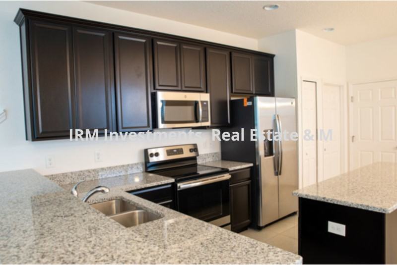 2481 Sedge Grass Way - Photo 5 of 10