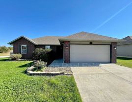 1168 N Blackstone Ave - Photo 1 of 1