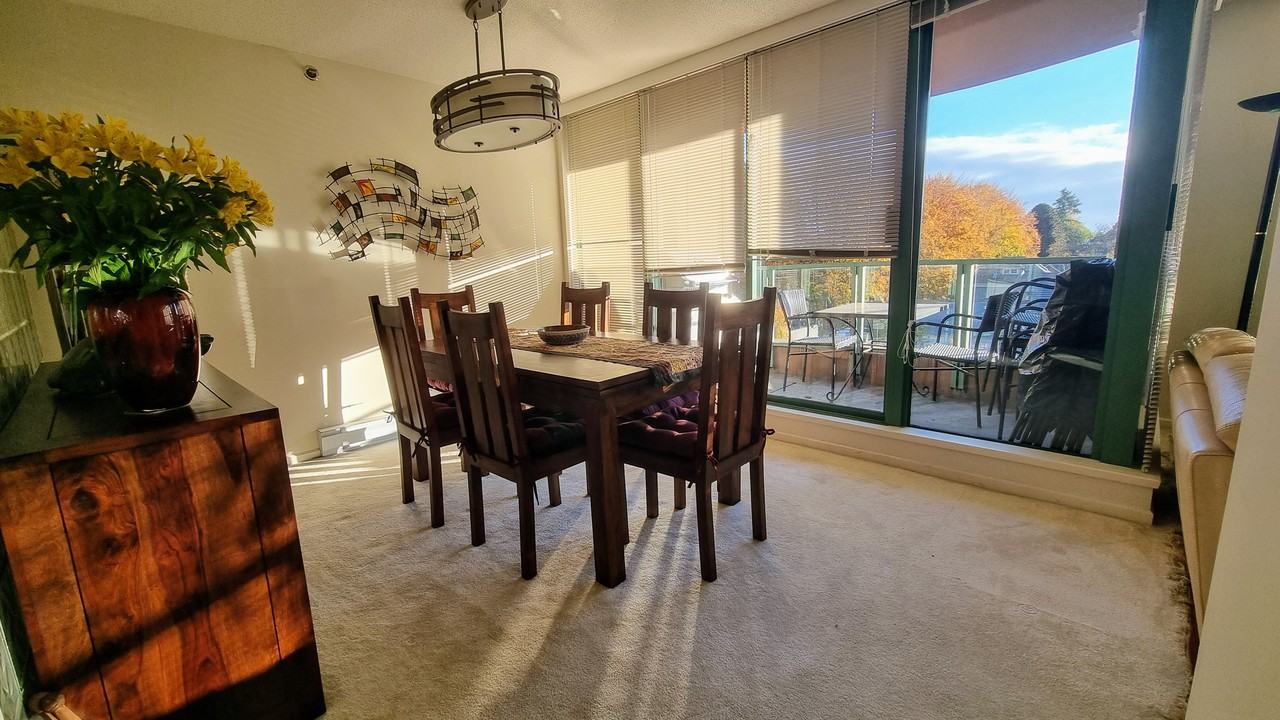 Cambie St. & W 14th Ave #511 - Photo 4 of 15