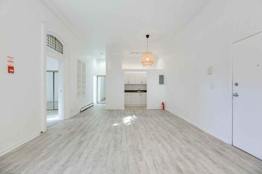 114 Pembroke Street #2 - Photo 3 of 17