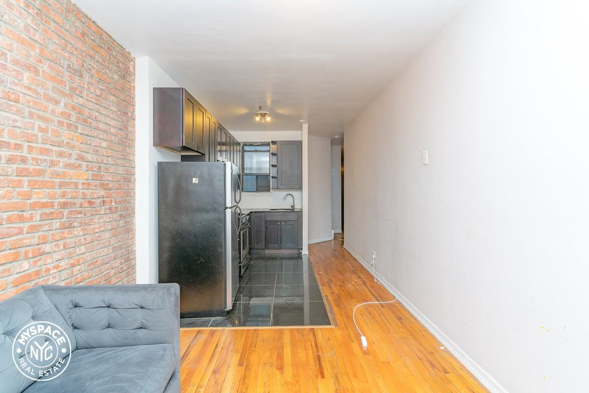 786 Saint Johns Pl #3A - Photo 3 of 11