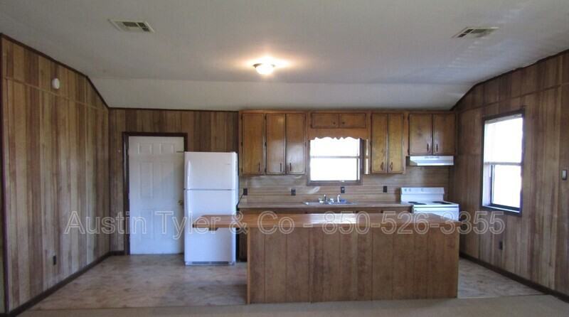 6962 Broadway St - Photo 2 of 9