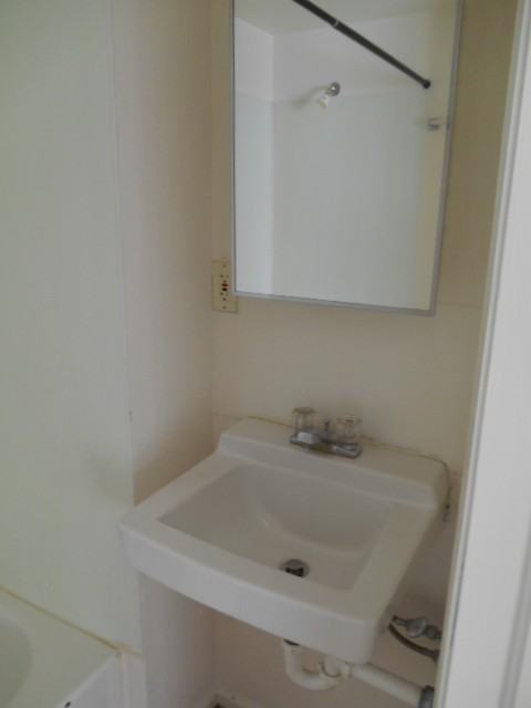 1116 E 5th St #1116 - Photo 4 of 23