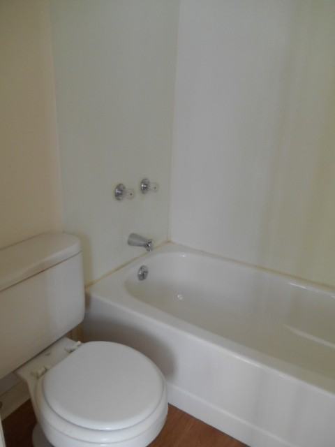 1116 E 5th St #1116 - Photo 5 of 23