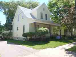 featured image of 816 12th St #1