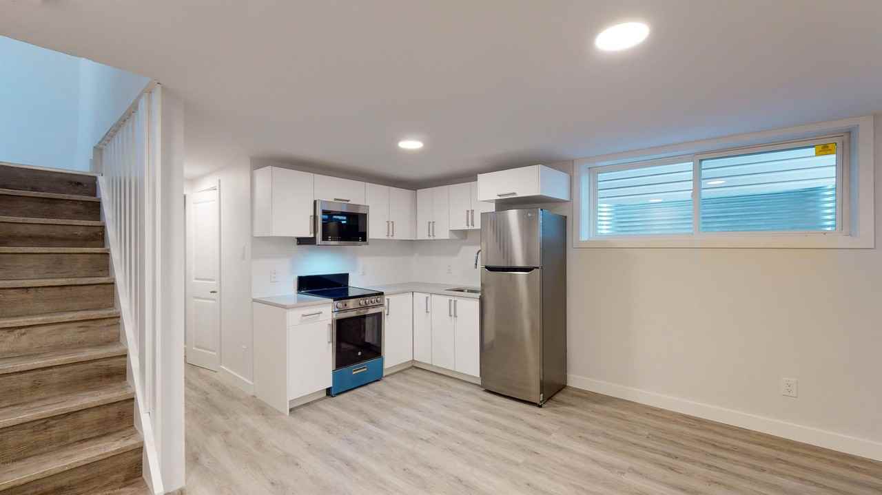 103 Carruthers Avenue - Photo 2 of 21