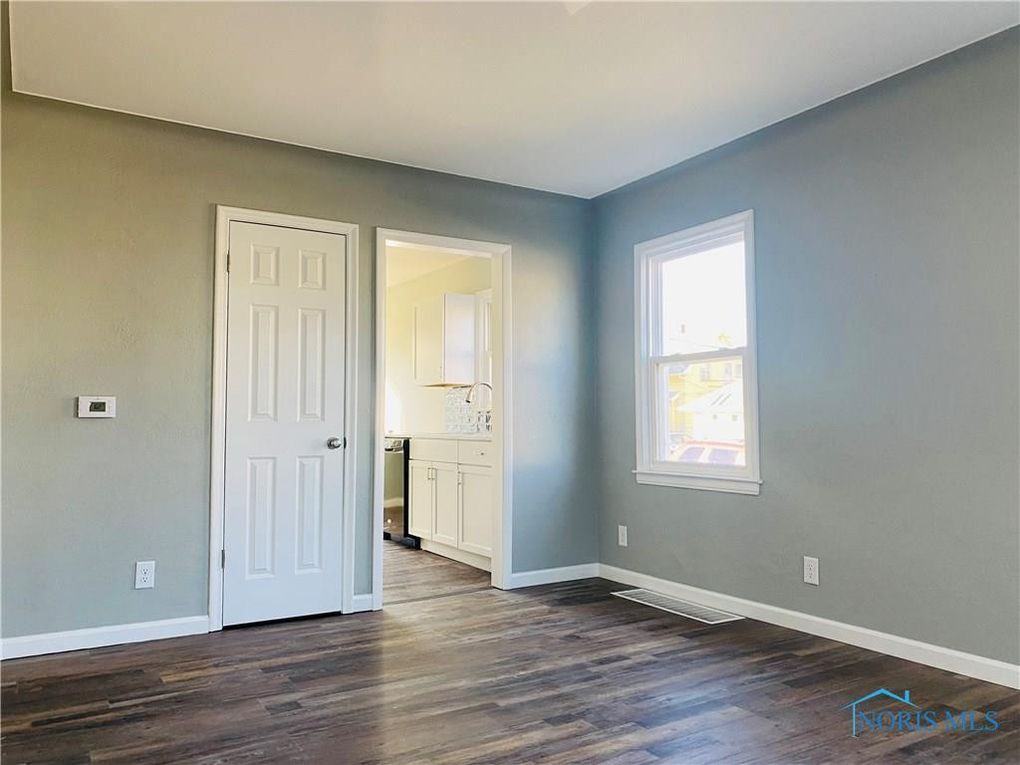 3263 Blackstone Dr #1 - Photo 7 of 20