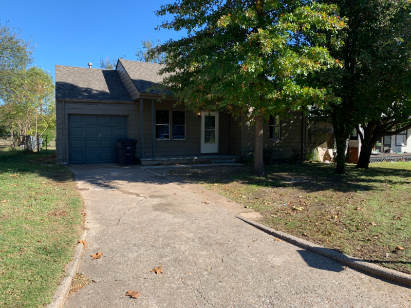 1416 S Maple Ave - Photo 3 of 17