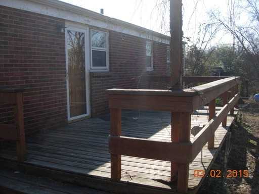 1918 Dabbs Ave - Photo 2 of 16