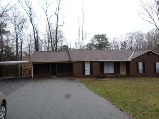 262 Valley Dr - Photo 2 of 26