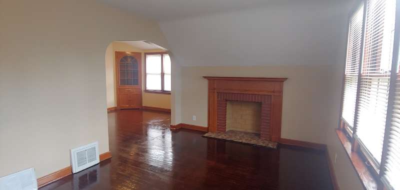 3202 N 54th St - Photo 3 of 14