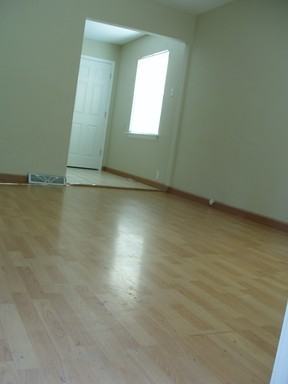 4706 S Pointe Dr - Photo 2 of 9