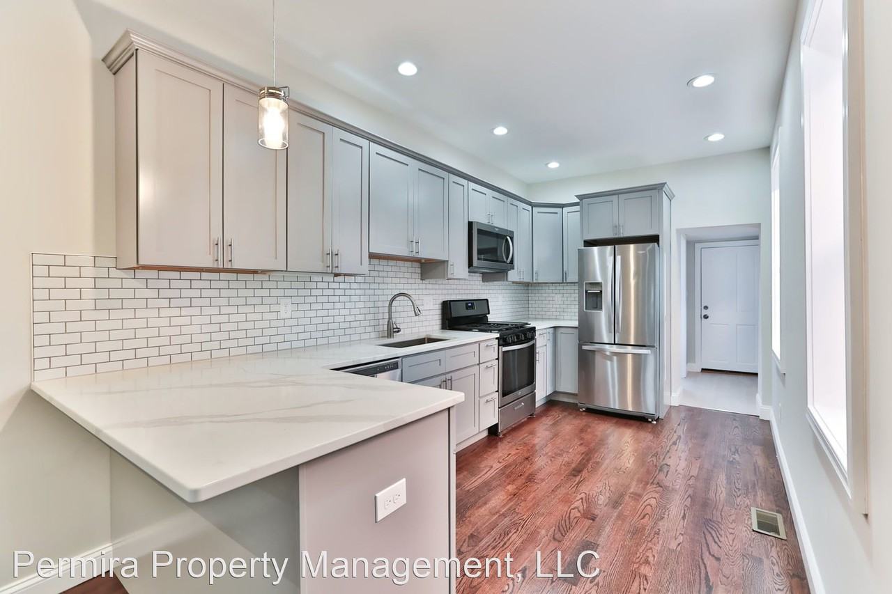 900 S East Ave - Photo 3 of 3