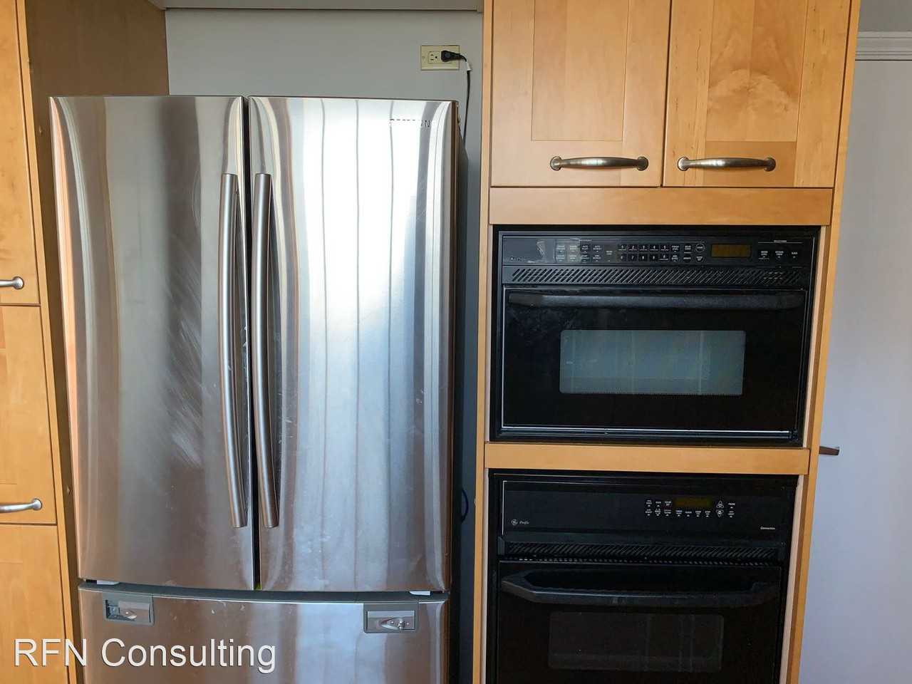 4940 S. East End - Photo 2 of 9