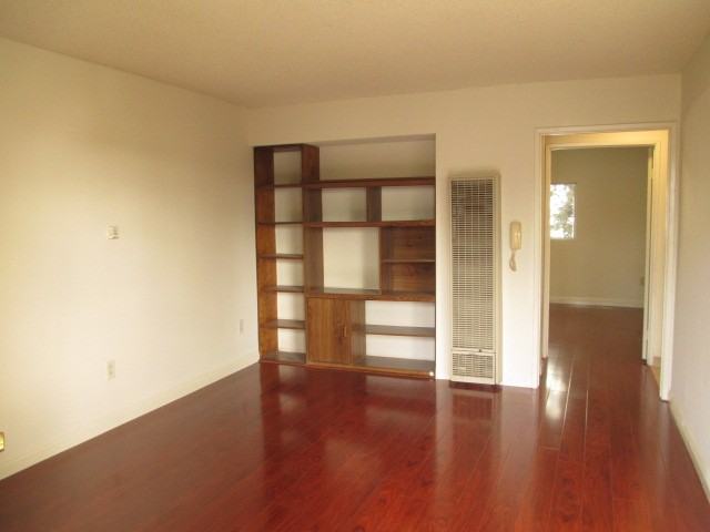 4439 Price St - Photo 2 of 15