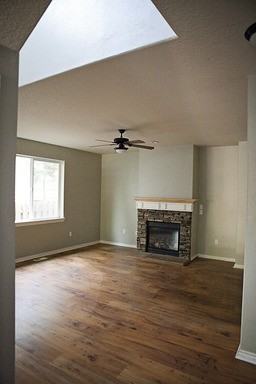 19521 Morrie Dr - Photo 2 of 9