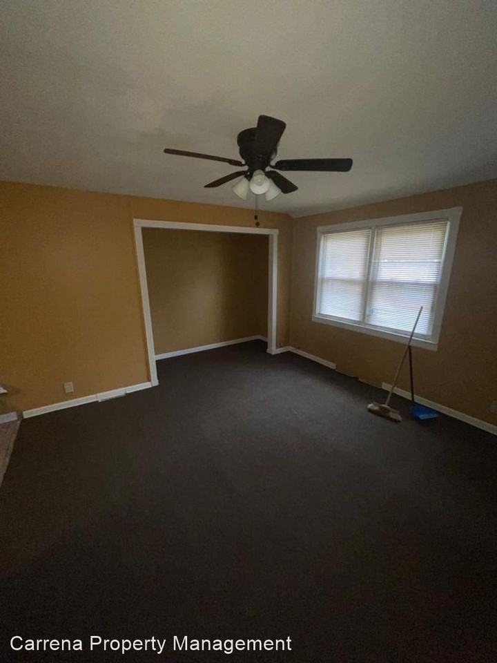 170-172 Pearl Harbor St. - Photo 2 of 8