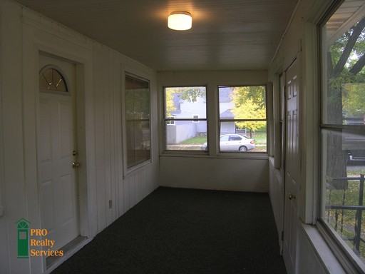 3245 Cedar Ave #1 - Photo 3 of 8