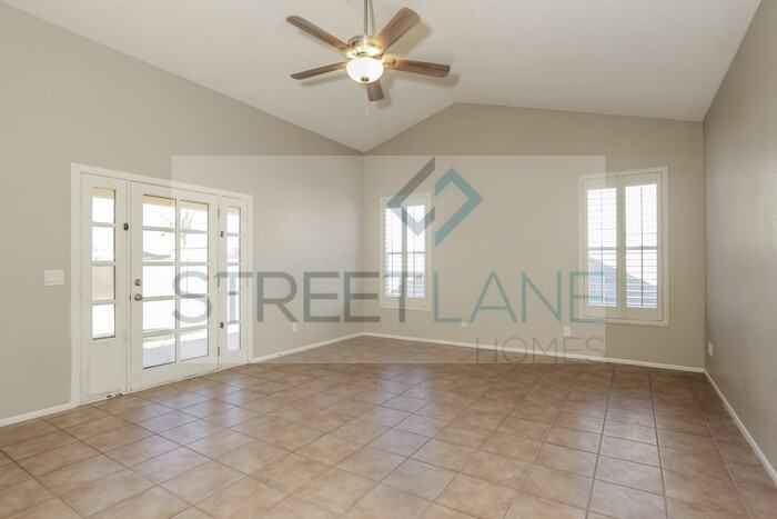 12502 N 86th Dr - Photo 3 of 15