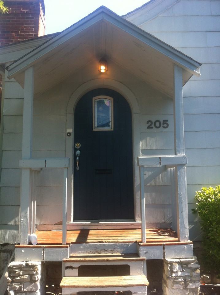 205 Westwood Ct #1 - Photo 3 of 34