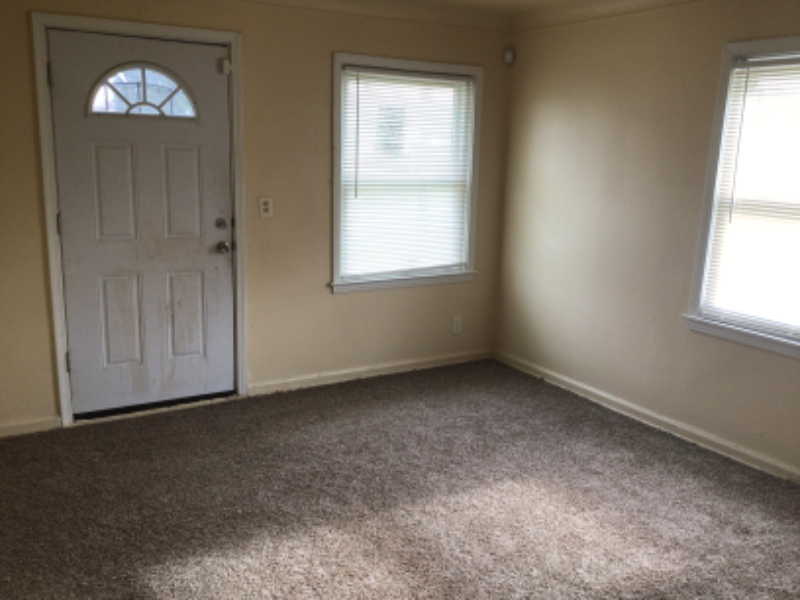 17303 Hoover St - Photo 2 of 13