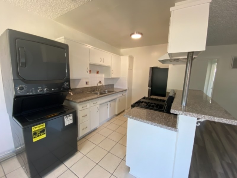 7511 Norton Ave, West Hollywood, CA 90046 2 Bedroom Apartment for