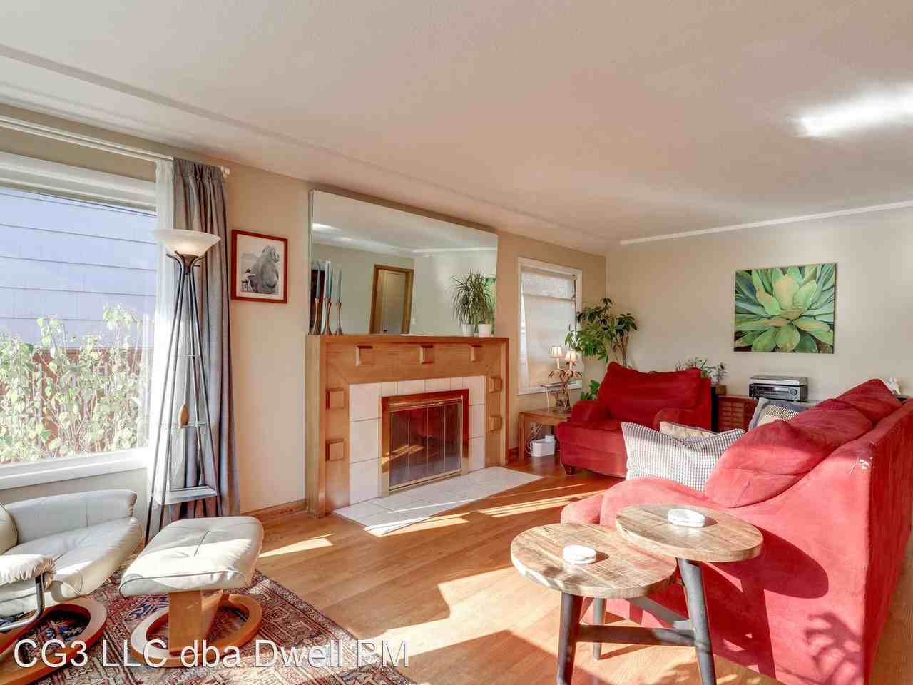 7111 Se 84th Ave - Photo 2 of 29