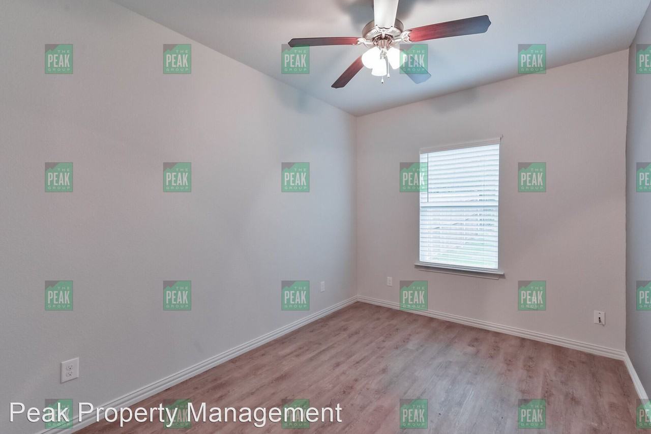 1707 E Powell Ave - Photo 2 of 19