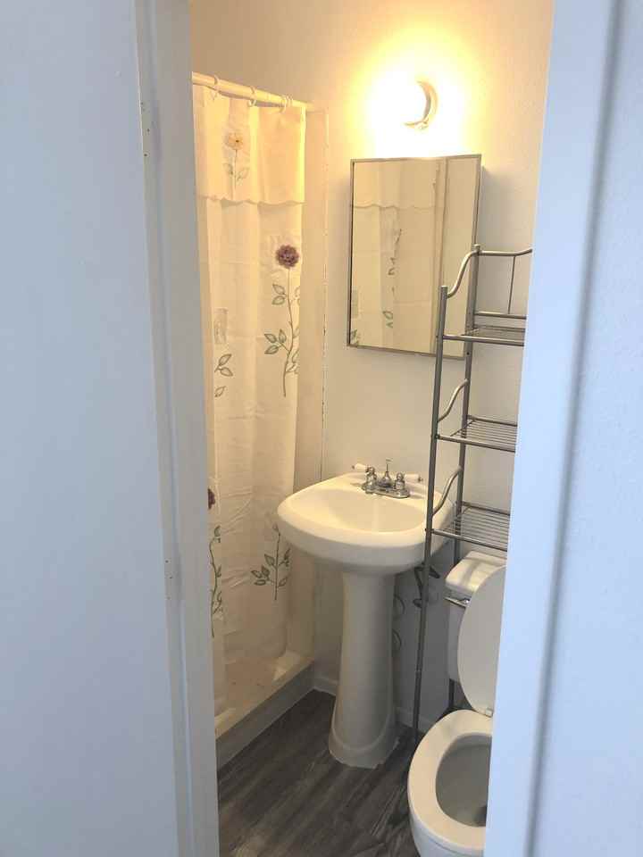 1515 Copper Ave Ne - Photo 7 of 14