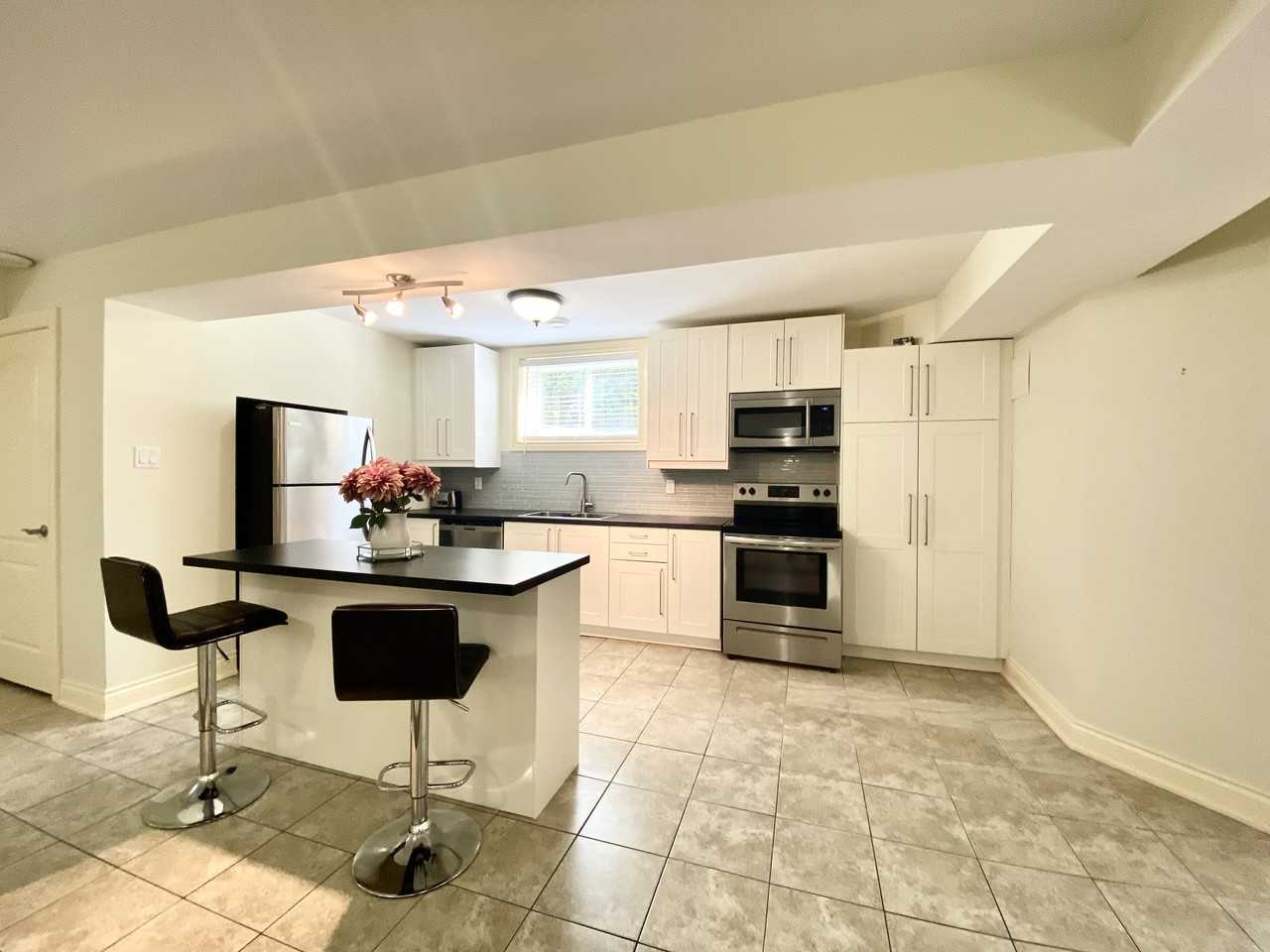 1029 Meadow Lane Rd Unit B - Photo 3 of 12