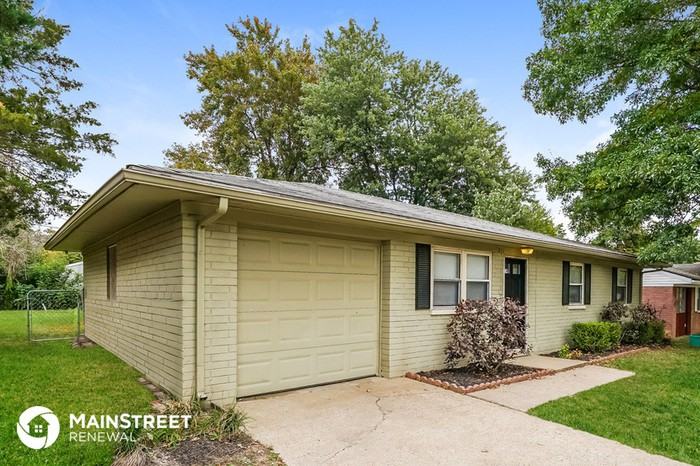 211 Pimlico Dr - Photo 2 of 8