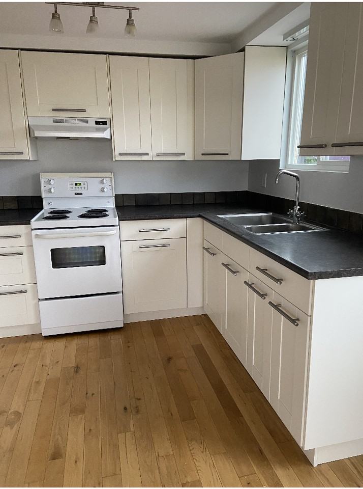 312 11th Street #Main - Photo 2 of 22