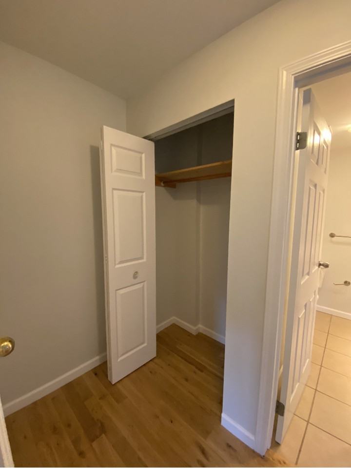 312 11th Street #Main - Photo 7 of 22