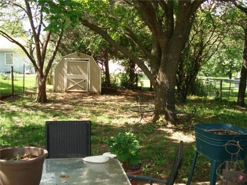 1333 N Harvey Cir - Photo 3 of 3