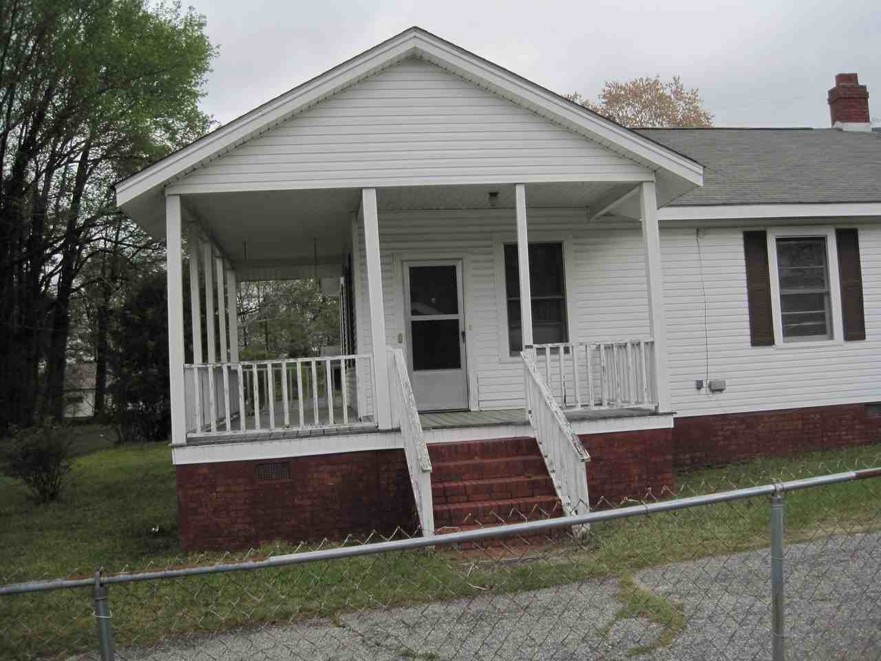 106 Hannah Pickett First Ave, Rockingham, NC 28379 3 Bedroom House for