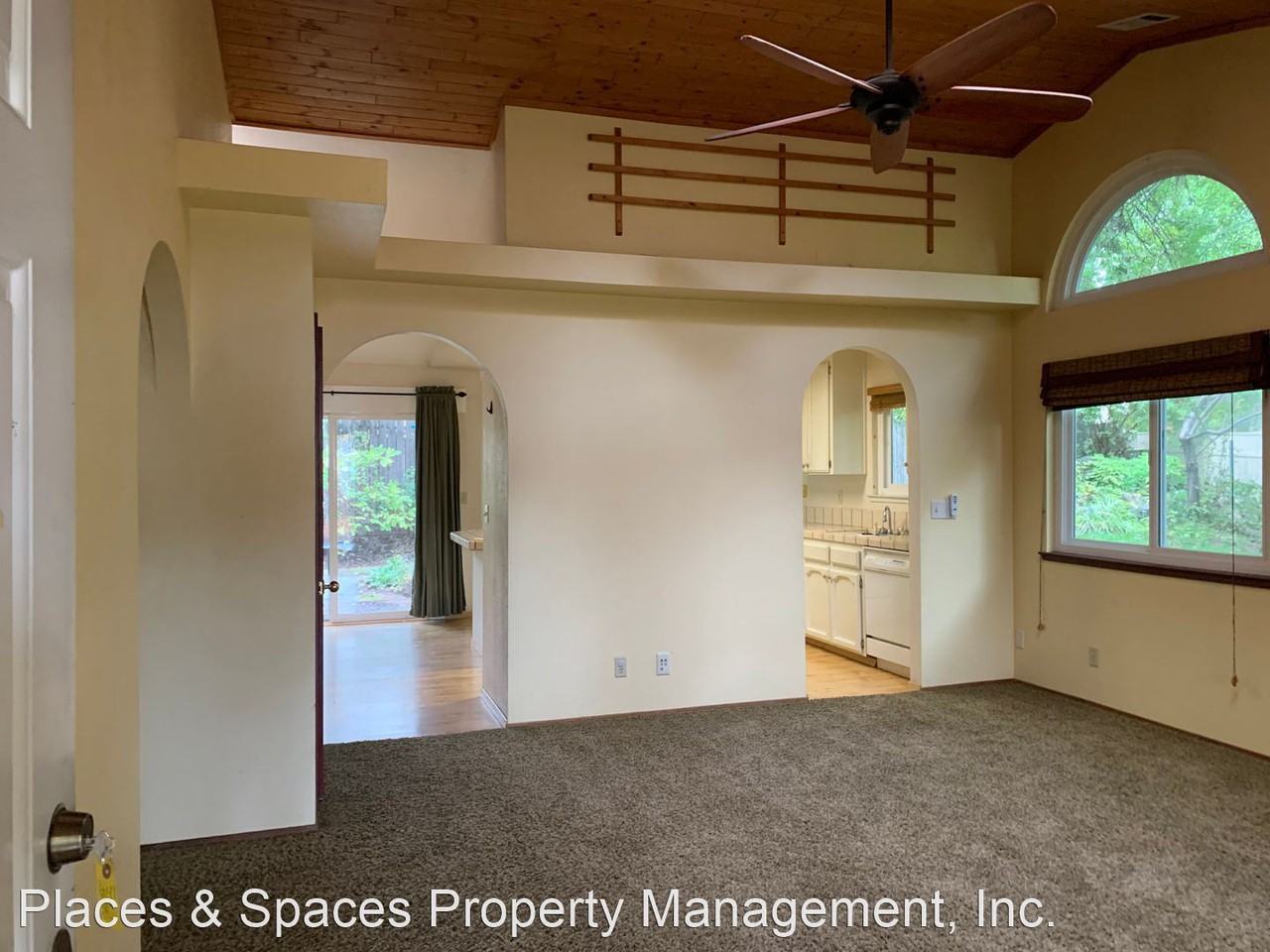 771 Fuller Ct - Photo 3 of 34