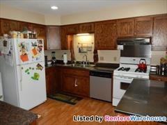 1632 Zarthan Ave S - Photo 2 of 15