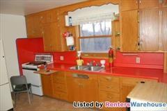 1437 Main St NW - Photo 2 of 8
