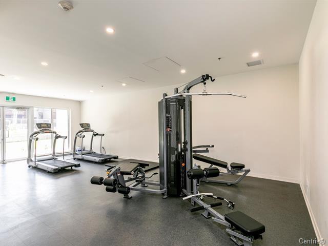 1190 Mackay #901 - Photo 3 of 10