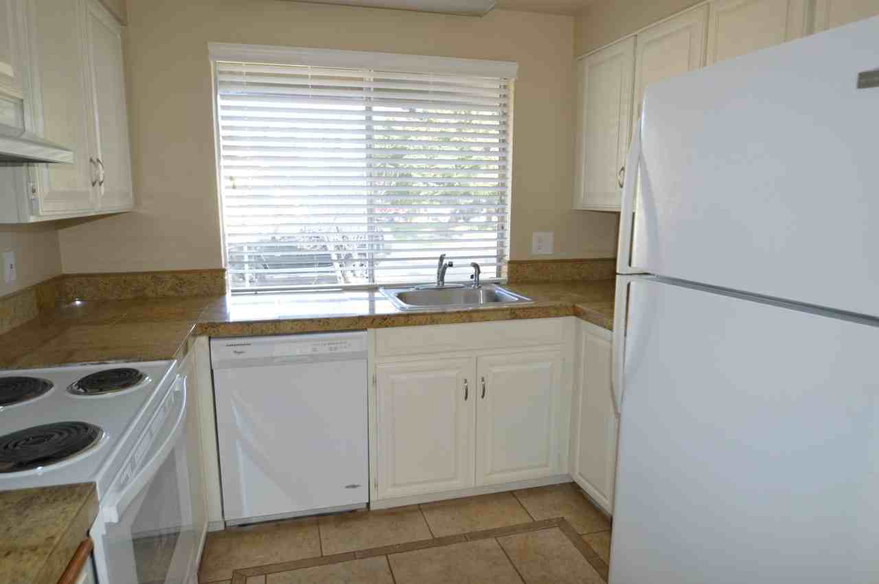 3038 15th St SE - Photo 2 of 8