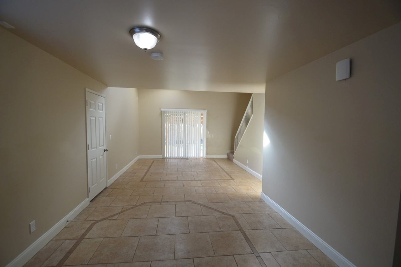 3038 15th St SE - Photo 3 of 8