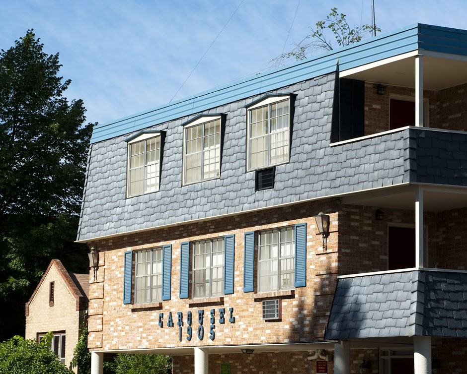 Carousel Apartments - Photo 3 of 5