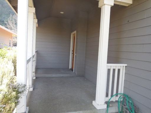 28 Adrian Terrace - Photo 2 of 24