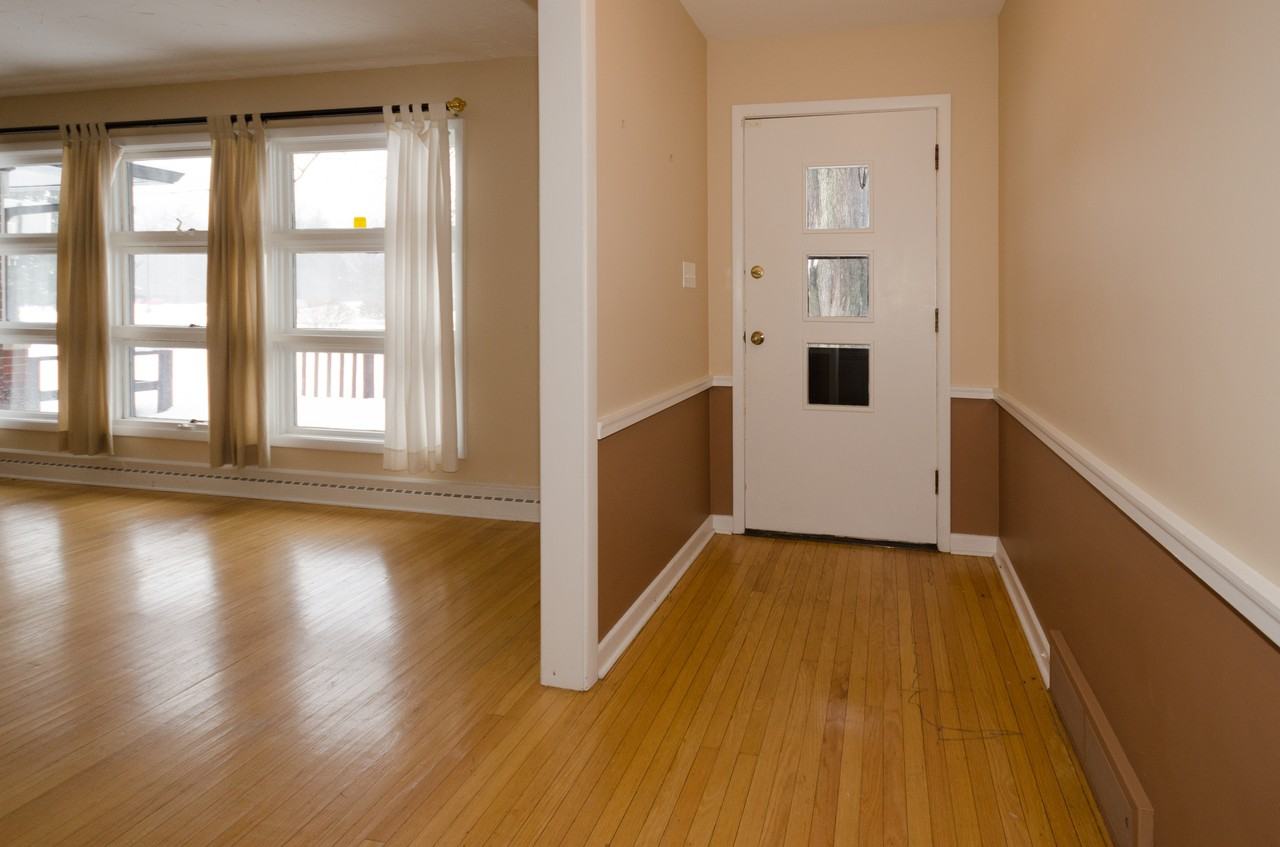 6216 N Olney St - Photo 3 of 23