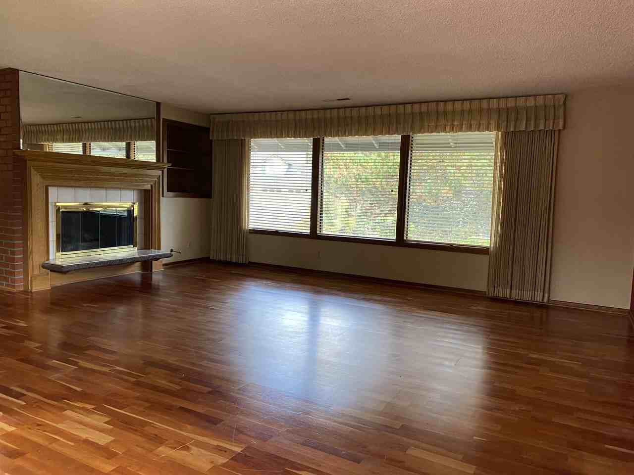 3144 Northwest Kent Street - Photo 3 of 22