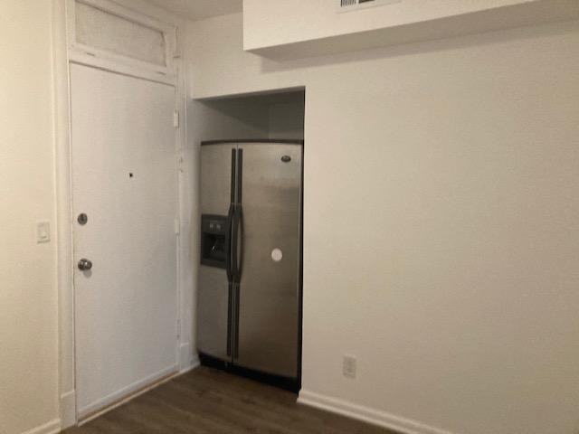 6142 S Artesian Ave - Photo 4 of 21