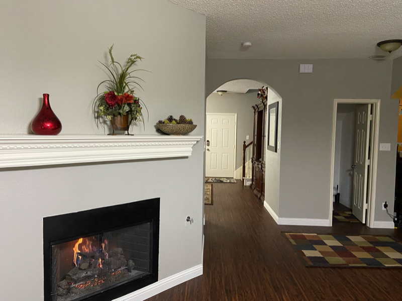 2815 Clear Creek Dr - Photo 2 of 42