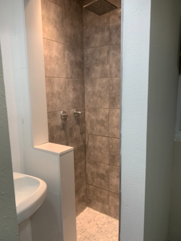 0002 Newton St - Photo 3 of 8