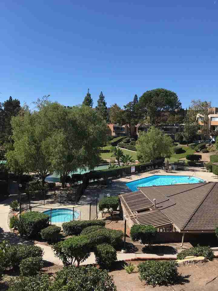 5700 Baltimore Dr #11