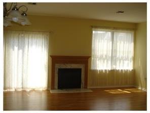 11 James Barton Blvd - Photo 2 of 6